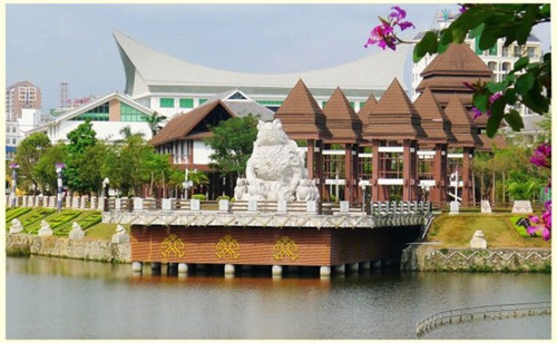 在潢川县加盟串串香店投资前景怎么样，潢川县加盟签佰度火锅串串正常几年回本